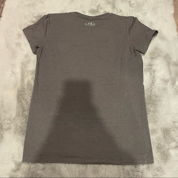 Womens Under Armour T-Shirt - Picture 2 of 4